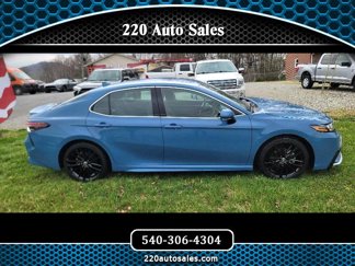 Used 2023 Toyota Camry XSE image 1