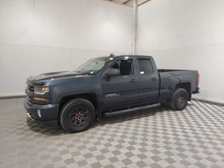 Used 2017 Chevrolet Silverado 1500 LT image 1