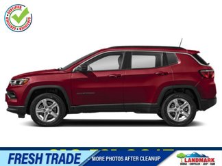 Used 2023 Jeep Compass Latitude w/ Sun and Sound Group image 1