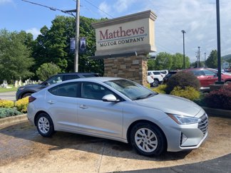 Used 2019 Hyundai Elantra SE image 1