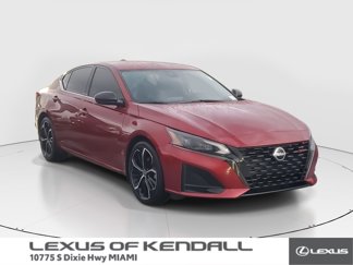Used 2023 Nissan Altima 2.5 SR image 1