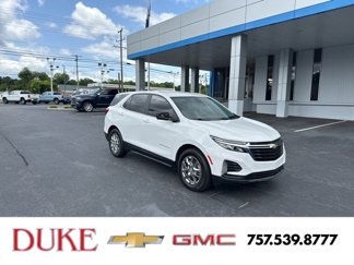 Used 2023 Chevrolet Equinox LT image 1