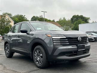 New 2025 Nissan Kicks S image 1