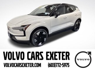 Used 2025 Volvo EX30 Plus image 1