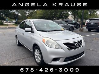 Used 2014 Nissan Versa SV image 1