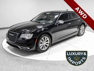 Used 2017 Chrysler 300 C image 1