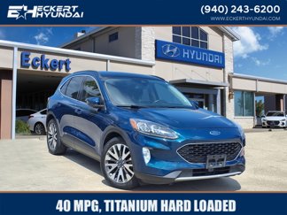Used 2020 Ford Escape Titanium image 1
