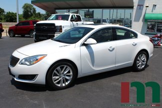 Used 2017 Buick Regal Premium w/ Driver Confidence Package #1 image 1