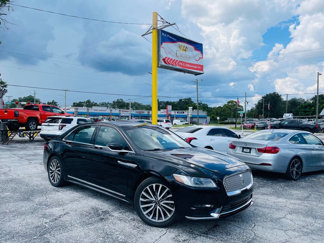 Used 2019 Lincoln Continental Select image 1