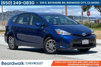 Used 2017 Toyota Prius V Two image 1