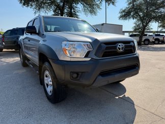 Used 2014 Toyota Tacoma PreRunner image 1
