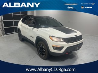Used 2020 Jeep Compass Trailhawk image 1