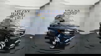 Used 2022 Volkswagen Atlas SE image 1