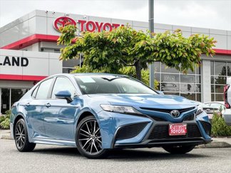 Certified 2024 Toyota Camry SE image 1