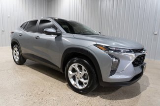 Used 2024 Chevrolet Trax LS image 1