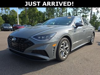 Certified 2023 Hyundai Sonata SEL w/ Convenience Package image 1