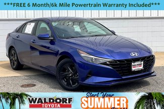 Used 2023 Hyundai Elantra SEL image 1