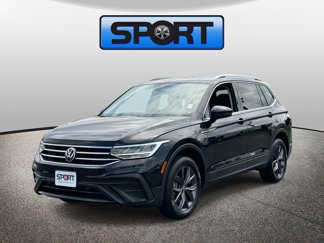 Used 2022 Volkswagen Tiguan SE image 1