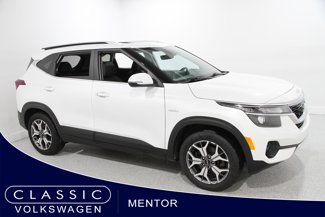 Used 2023 Kia Seltos EX image 1