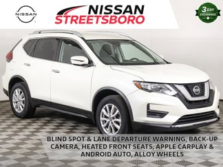 Used 2020 Nissan Rogue SV image 1