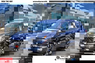 Used 2022 Ford Escape SE w/ SE Sport Appearance Package image 1
