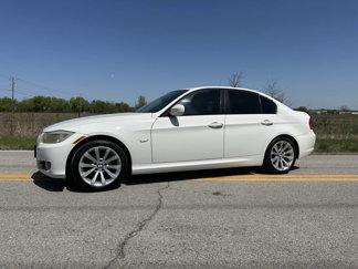 Used 2011 BMW 328i Sedan image 1
