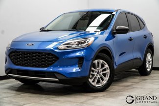 Used 2020 Ford Escape S image 1