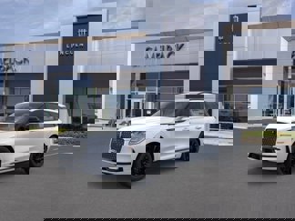 New 2025 Lincoln Corsair AWD w/ Equipment Group 101A image 1
