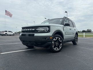 New 2024 Ford Bronco Sport Outer Banks w/ Tech Package image 1