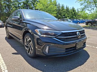 Used 2022 Volkswagen Jetta SEL image 1