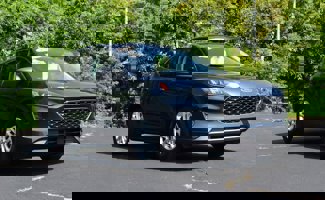 Used 2022 Ford Escape SE w/ Convenience Package image 1