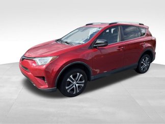 Used 2017 Toyota RAV4 LE image 1
