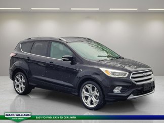Used 2017 Ford Escape Titanium image 1