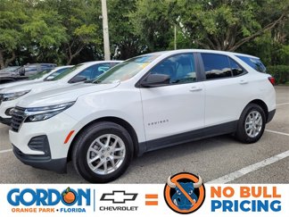 Used 2023 Chevrolet Equinox LS w/ LS Convenience Package image 1