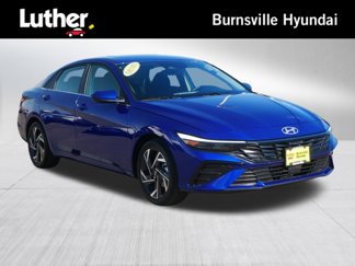 Certified 2025 Hyundai Elantra SEL image 1