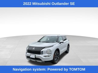 Used 2022 Mitsubishi Outlander SE image 1