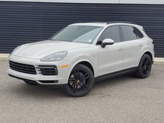Certified 2022 Porsche Cayenne E-Hybrid image 1