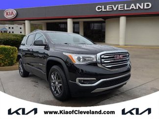 Used 2017 GMC Acadia SLT image 1