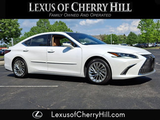 Certified 2022 Lexus ES 350 Ultra Luxury image 1