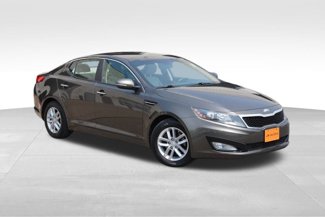 Used 2013 Kia Optima LX image 1