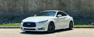 Used 2017 INFINITI Q60 Red Sport 400 image 1