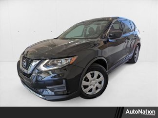 Used 2017 Nissan Rogue S image 1
