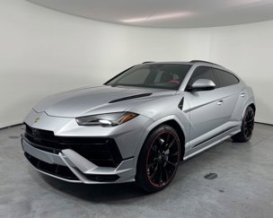 Used 2023 Lamborghini Urus S image 1
