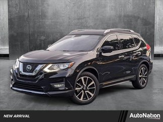 Used 2018 Nissan Rogue SL image 1