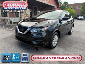 Used 2020 Nissan Rogue Sport S image 1