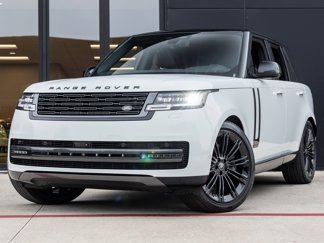 Used 2025 Land Rover Range Rover Autobiography image 1