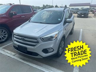 Used 2018 Ford Escape SEL image 1