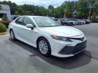 Used 2022 Toyota Camry LE image 1