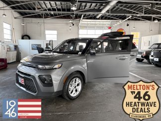 Used 2022 Kia Soul LX w/ Technology Package image 1