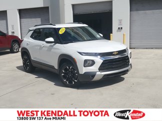 Used 2022 Chevrolet TrailBlazer LT image 1